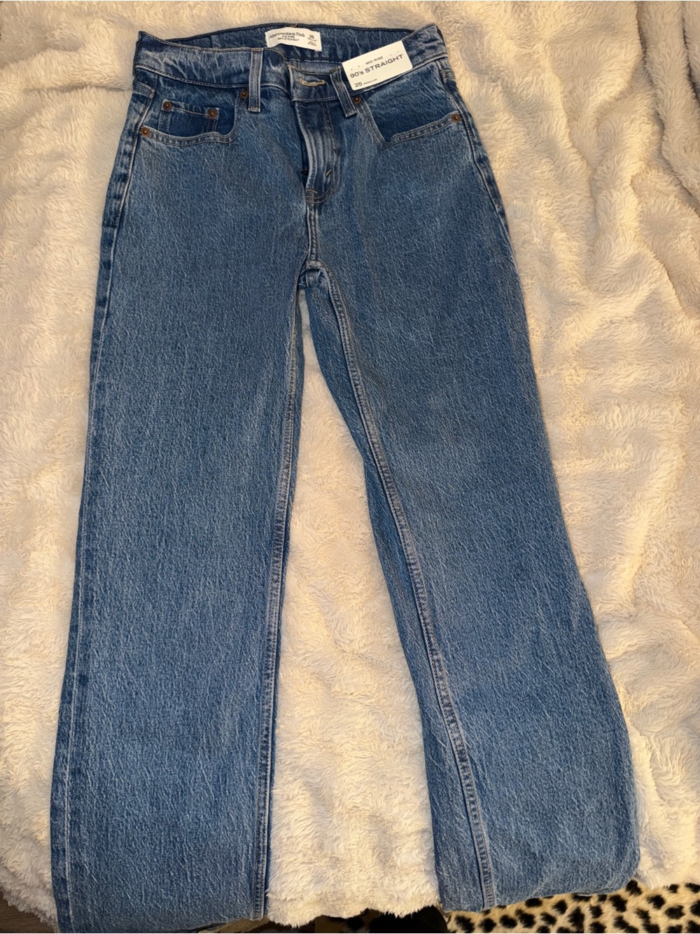 Abercrombie Mid-Rise Straight Jean